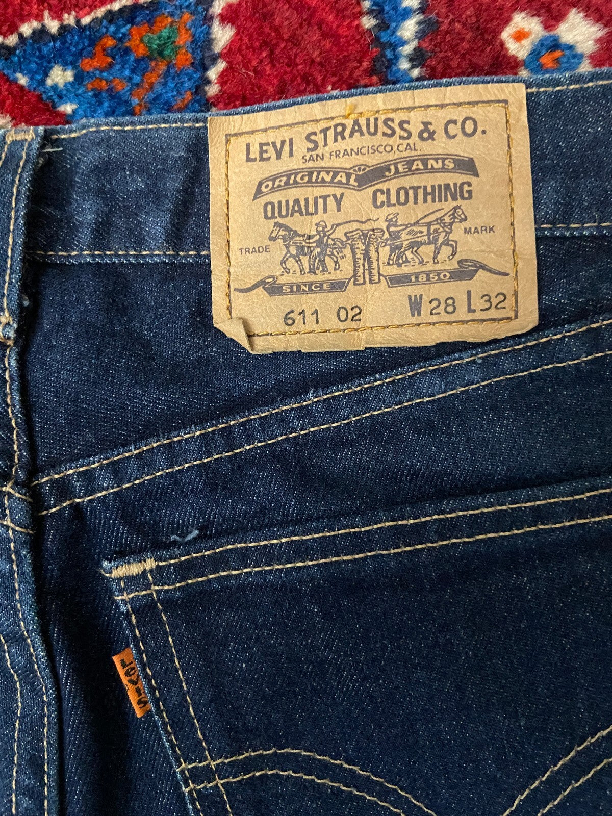 Vintage 90s Levis 611 Orange Tab Straight Leg Jeans W28