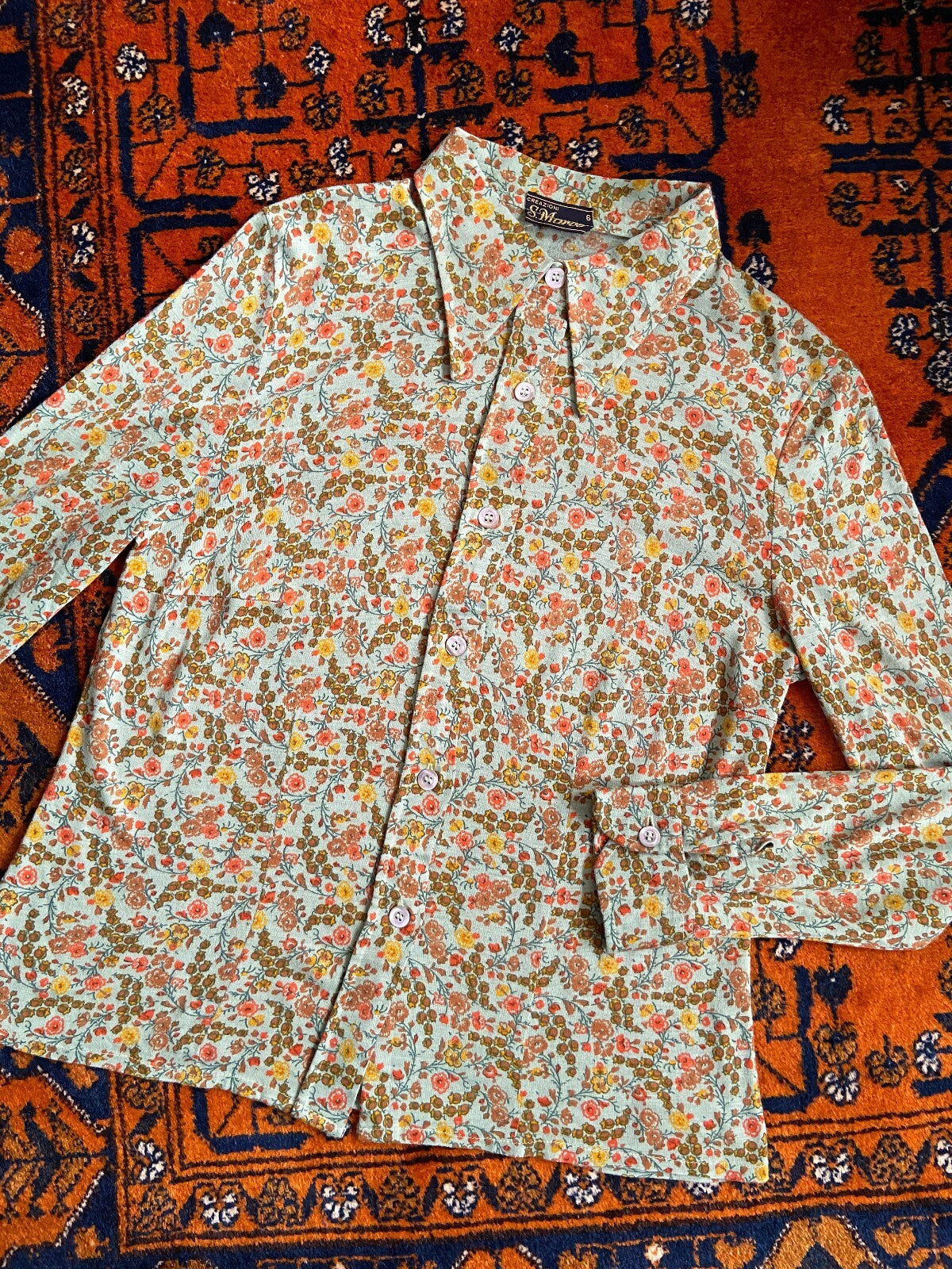 Vintage 1970s Green Floral Dagger Collar Shirt
