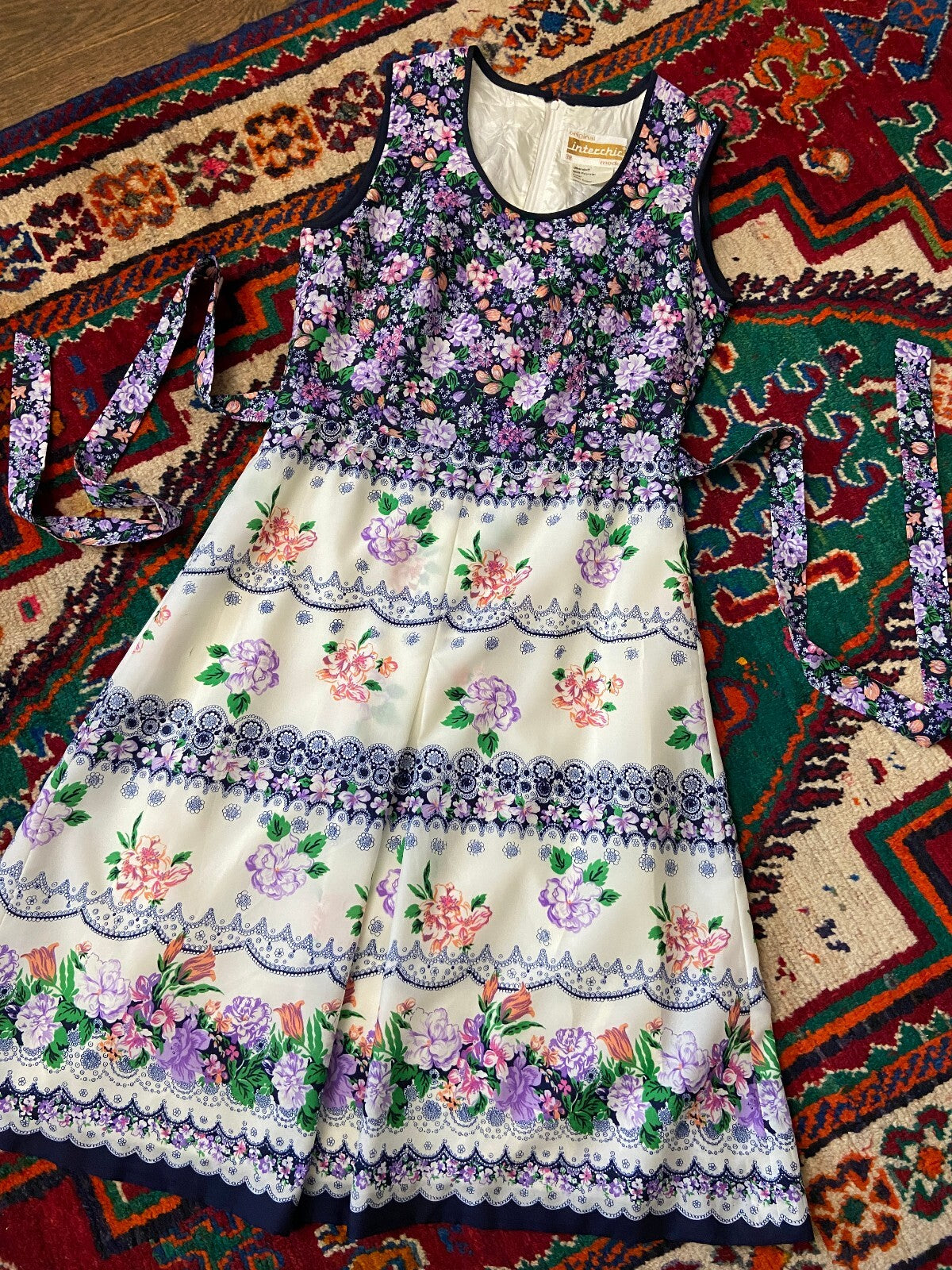 Vintage 1960s Sleeveless Floral Dress