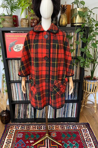 Vintage 1960s Tartan Plaid Cape Coat