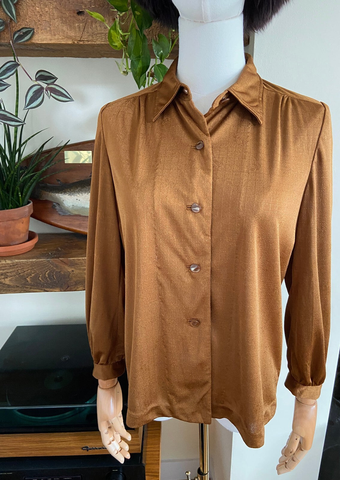 Vintage 1970s Bronze Brown Jersey Shirt