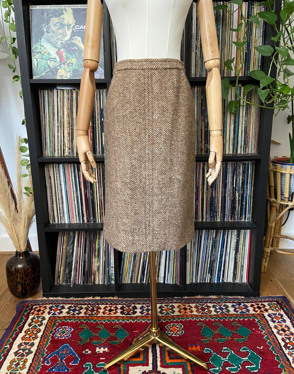 Vintage 1970s Beige Tweed Pencil Skirt