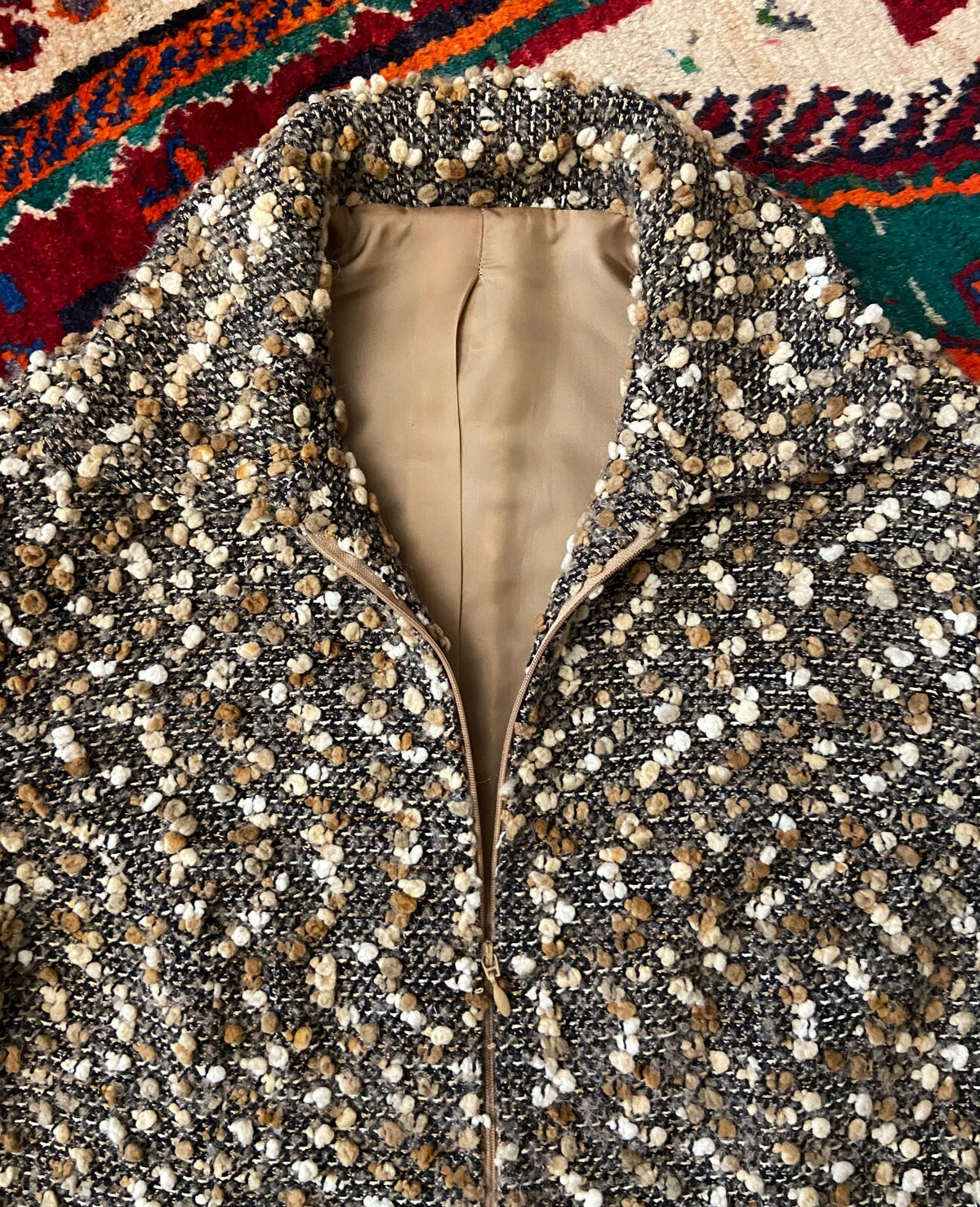 Vintage 1970s Beige Boucle Zip Up Jacket