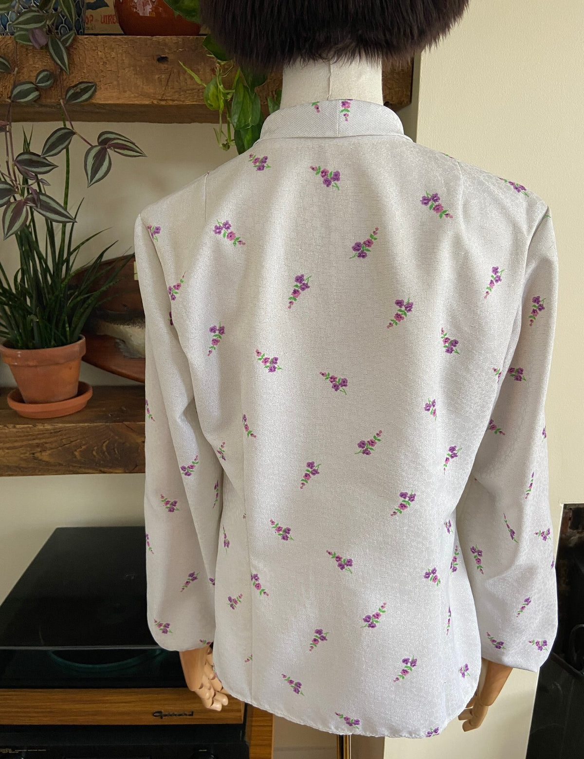 Vintage 1970s White & Silver Pussybow Blouse