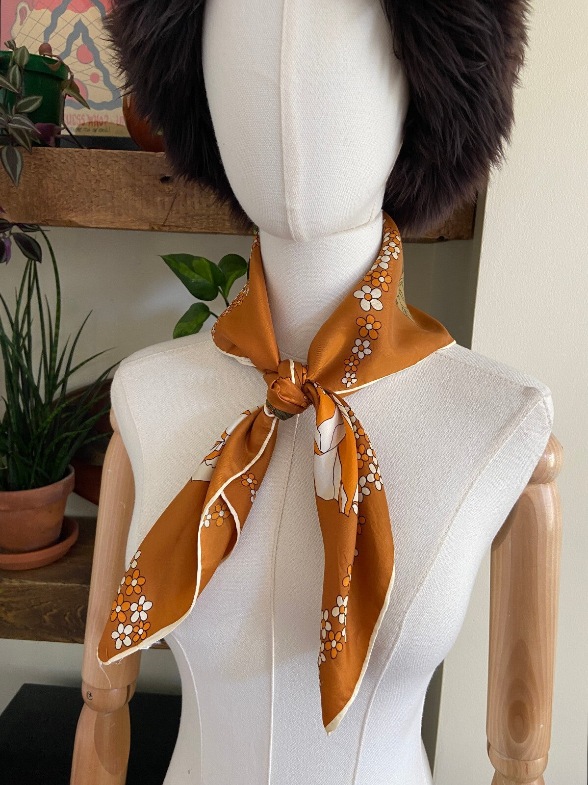 Vintage 1960s Brown Flower Power Scarf