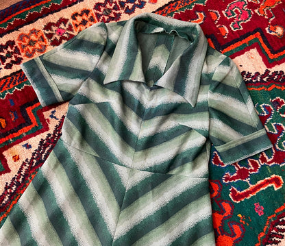 Vintage 1970s Green Chevron Knit Dress