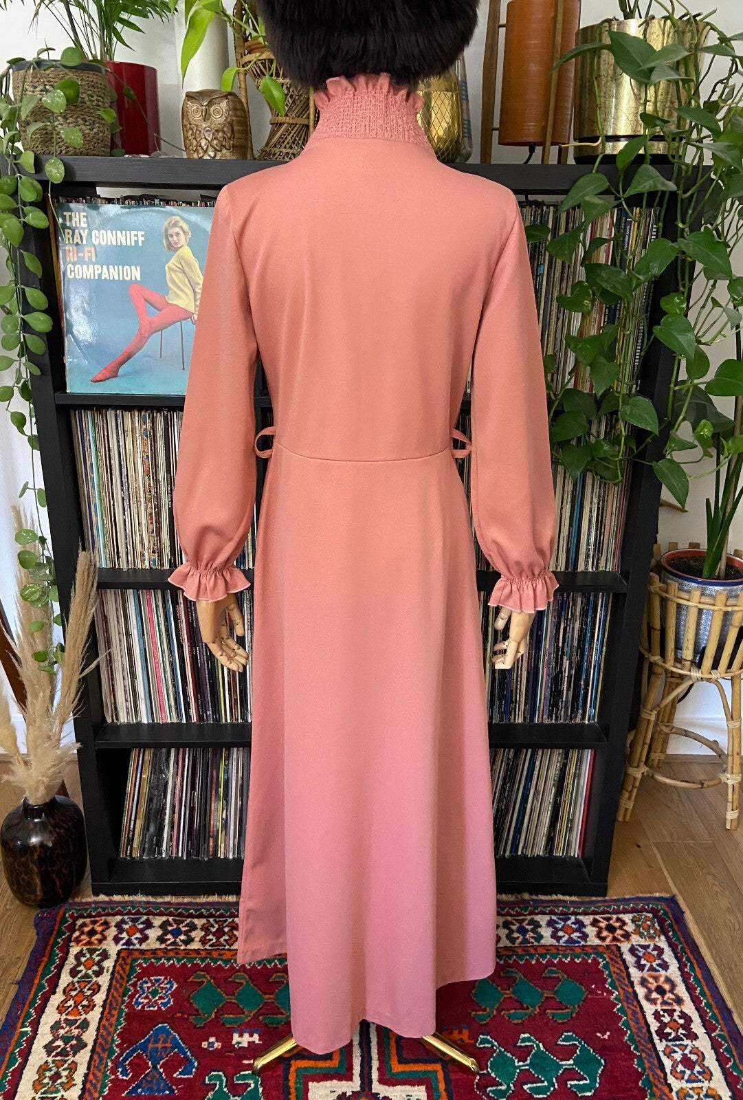 Vintage 1970s Salmon Pink Dressing Gown