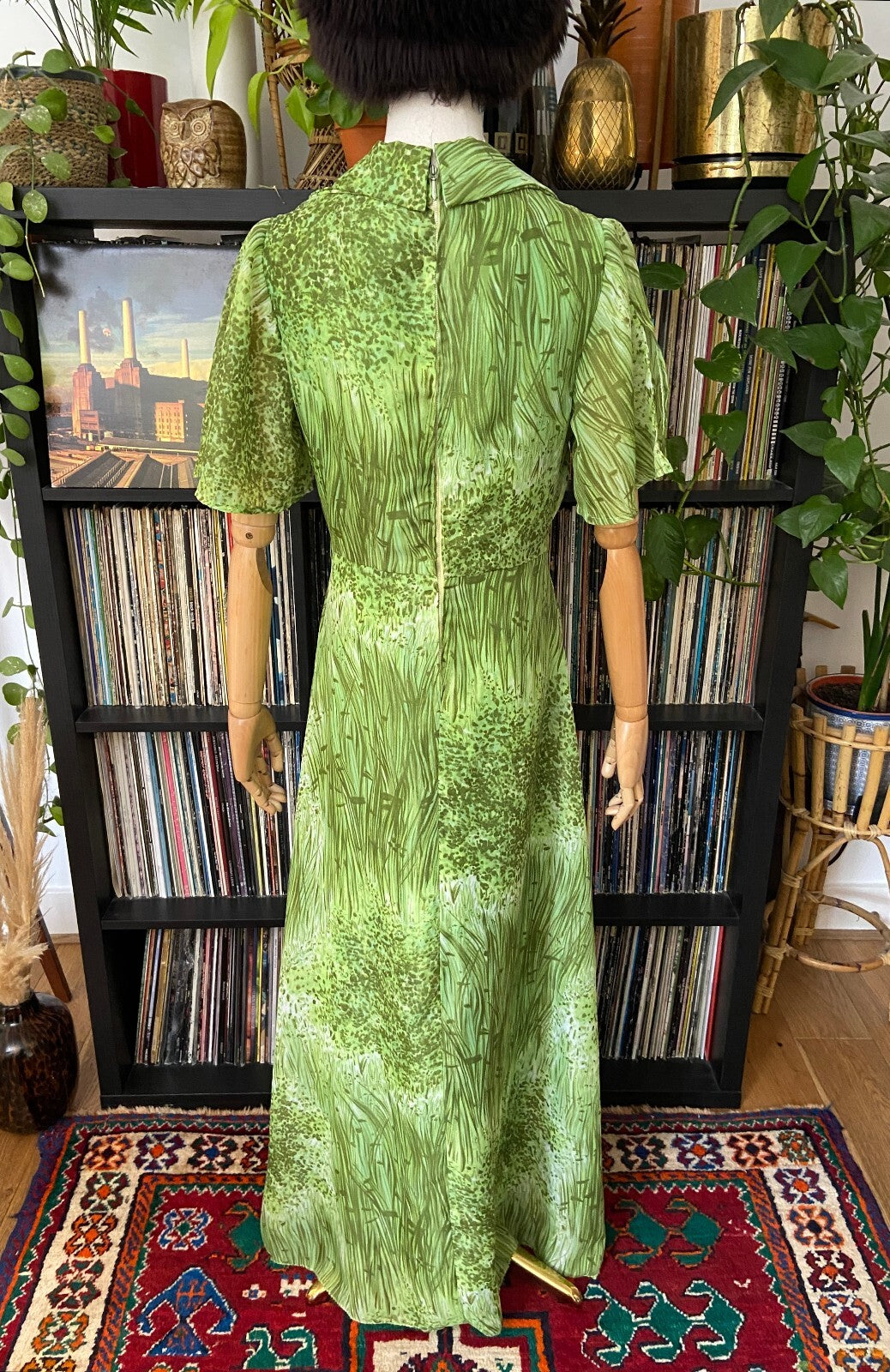 Vintage 1970s Green Grass Print Maxi Dress