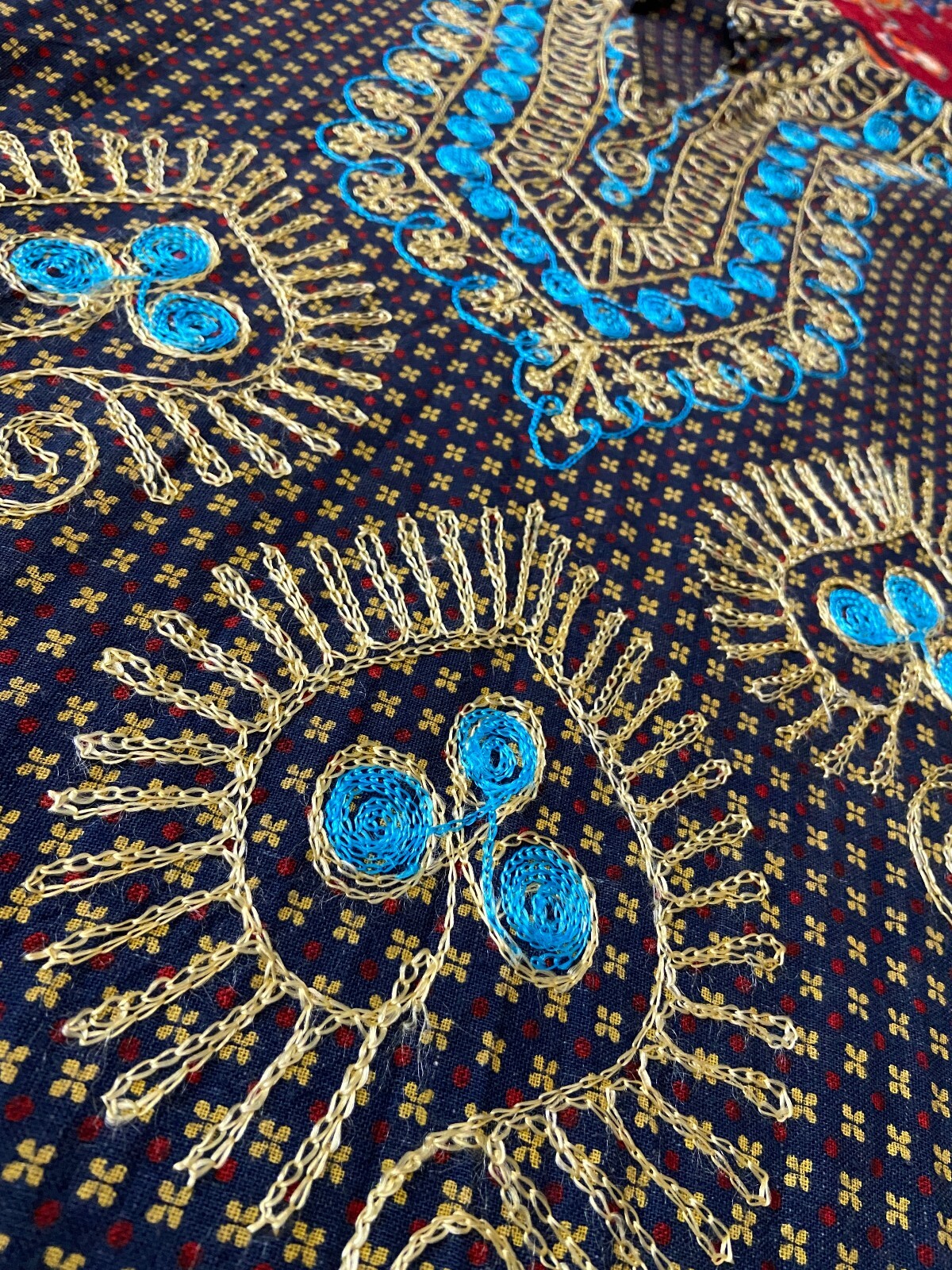 Vintage 1970s Navy Embroidered Tunic Top
