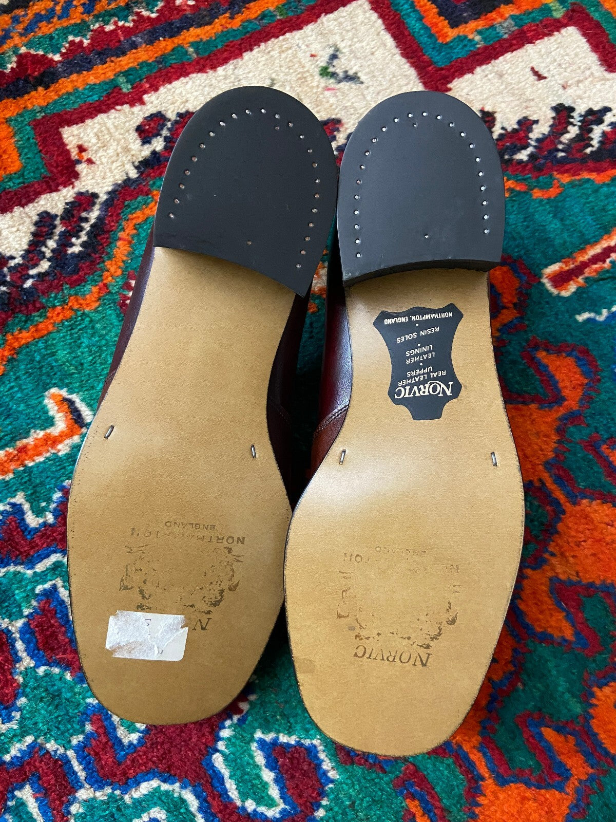 Vintage 1970s Deadstock Brown Block Heel Shoes UK 6.5