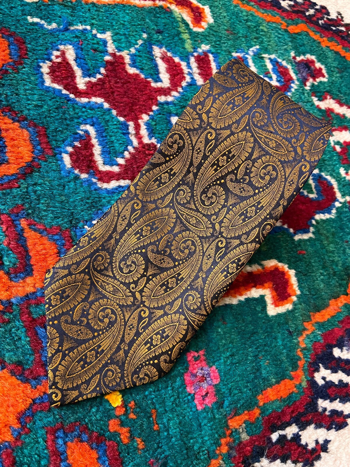 Vintage 1970s Bronze Paisley Tie