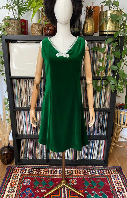 Vintage 1960s Green Velvet Shift Dress