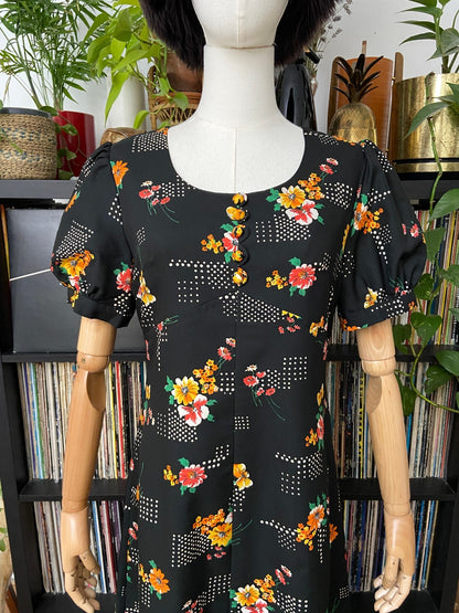 Vintage 1970s Puff Shoulder Floral Maxi Dress