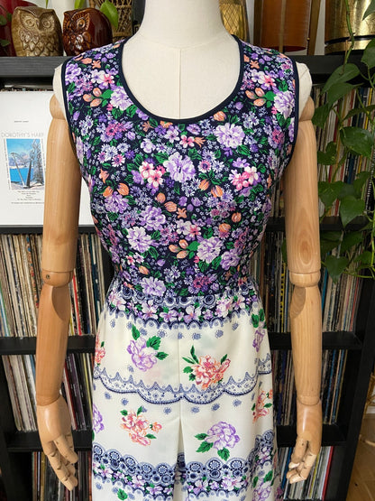 Vintage 1960s Sleeveless Floral Dress