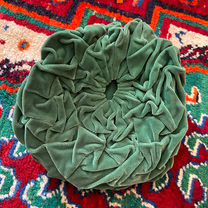 Vintage 1960s Green Velvet Turban Hat