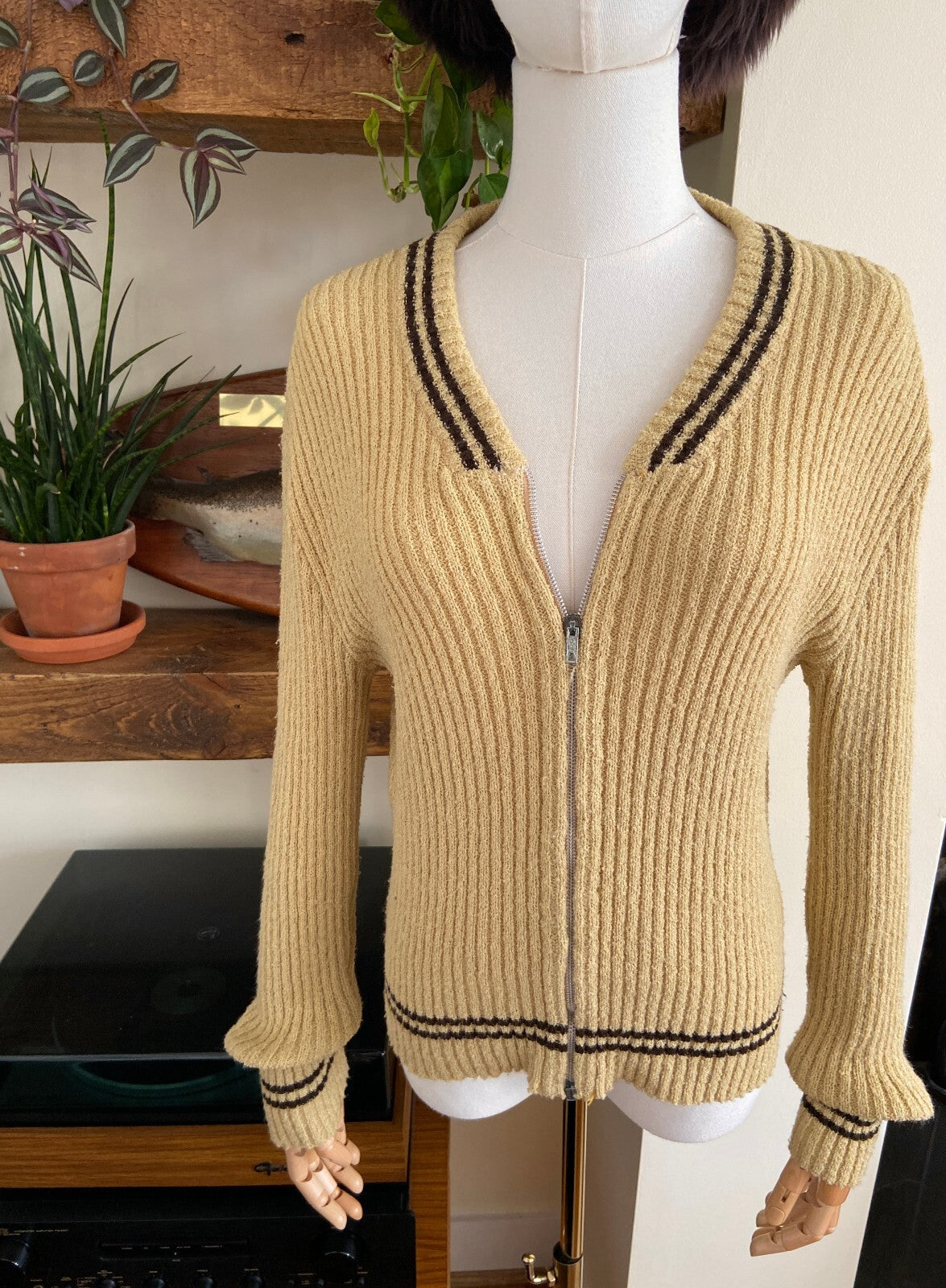 Vintage 1970s Beige Ribbed Cardigan