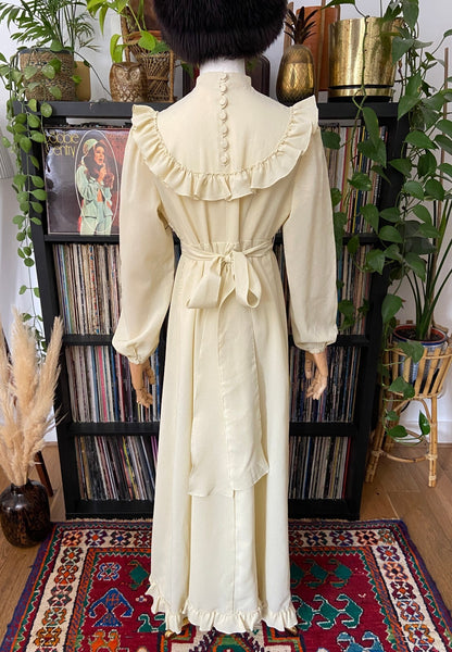 Vintage 1970s Beige Ruffle Long Prairie Dress