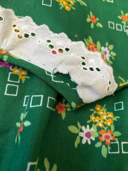 Vintage 1970s Green Ditsy Print Dress