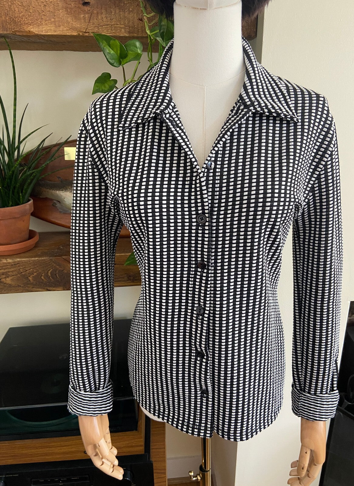 Vintage Italian Black & White Knit Shirt