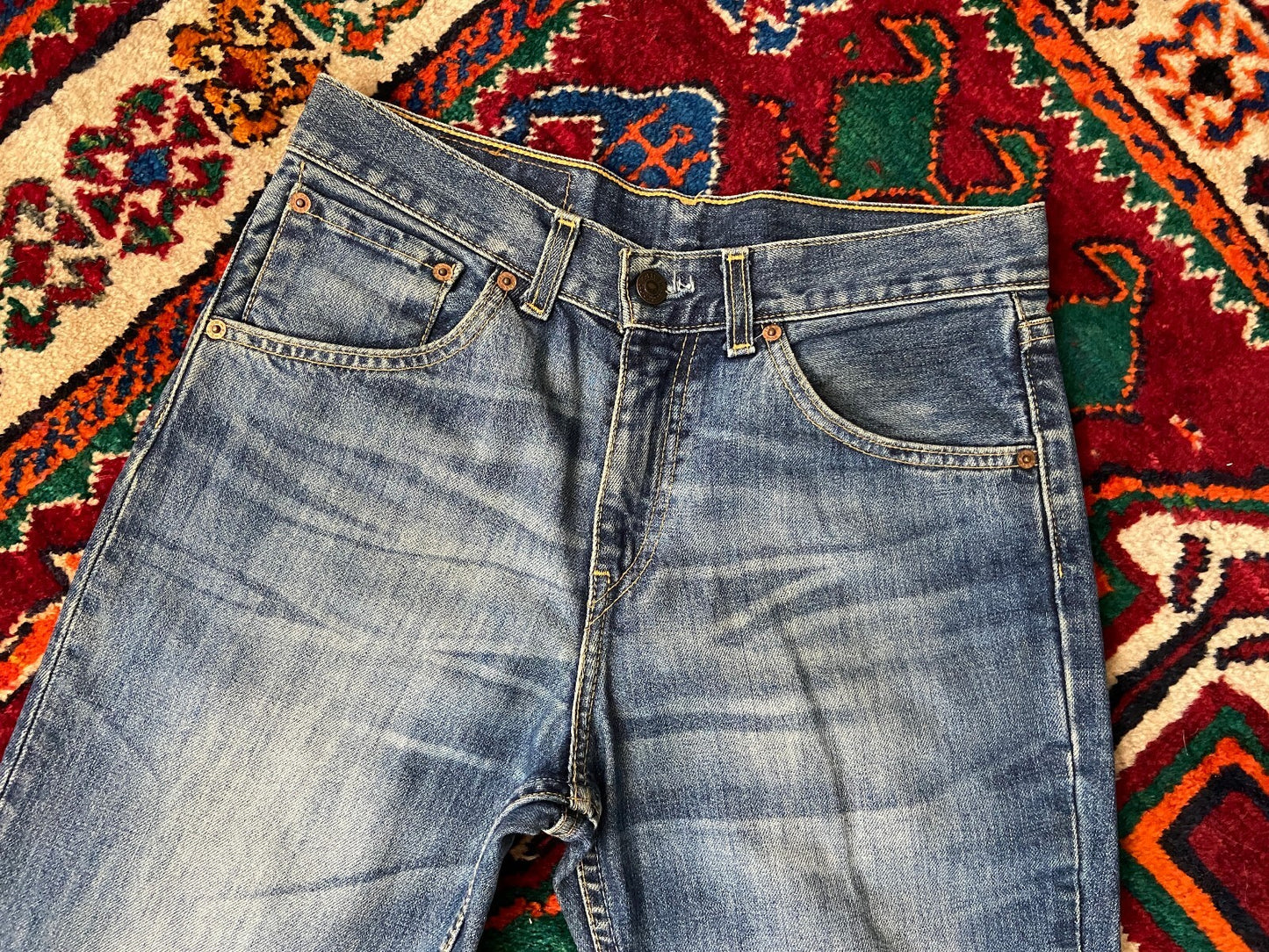 Vintage Y2K Levi's 525 Bootcut Flared Jeans W30