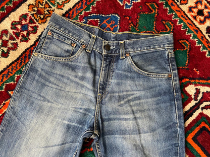 Vintage Y2K Levi's 525 Bootcut Flared Jeans W30