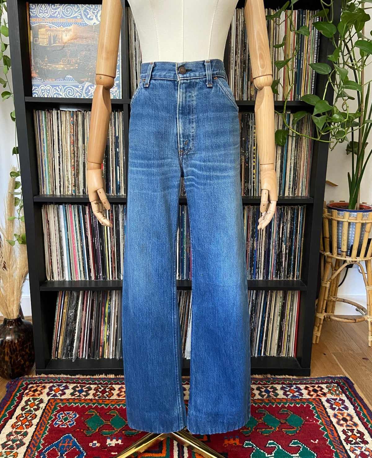 Vintage Levi's 525 Straight Leg Orange Tab Jeans W32