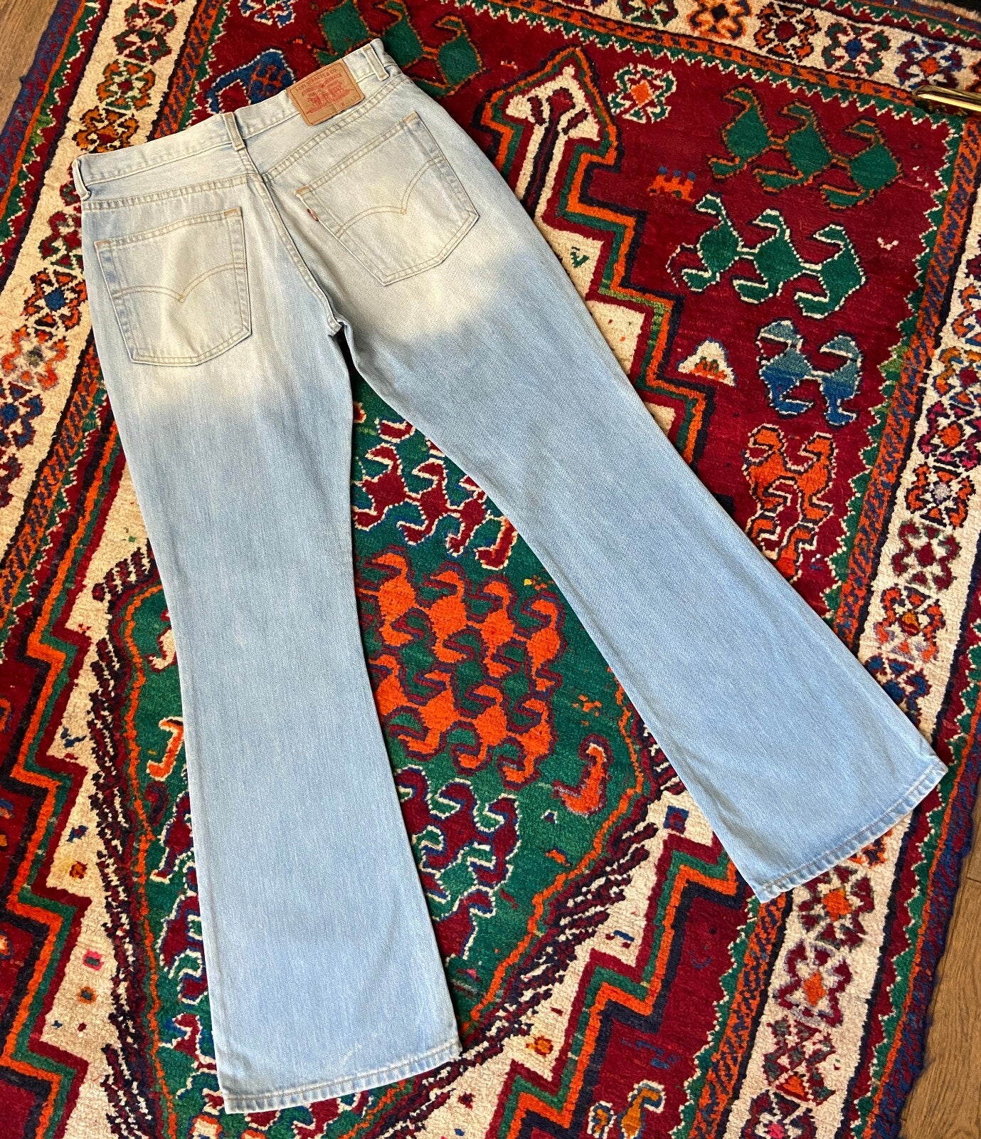 Vintage Y2K Levi's 525 Bootcut Flared Jeans W33