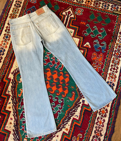 Vintage Y2K Levi's 525 Bootcut Flared Jeans W33