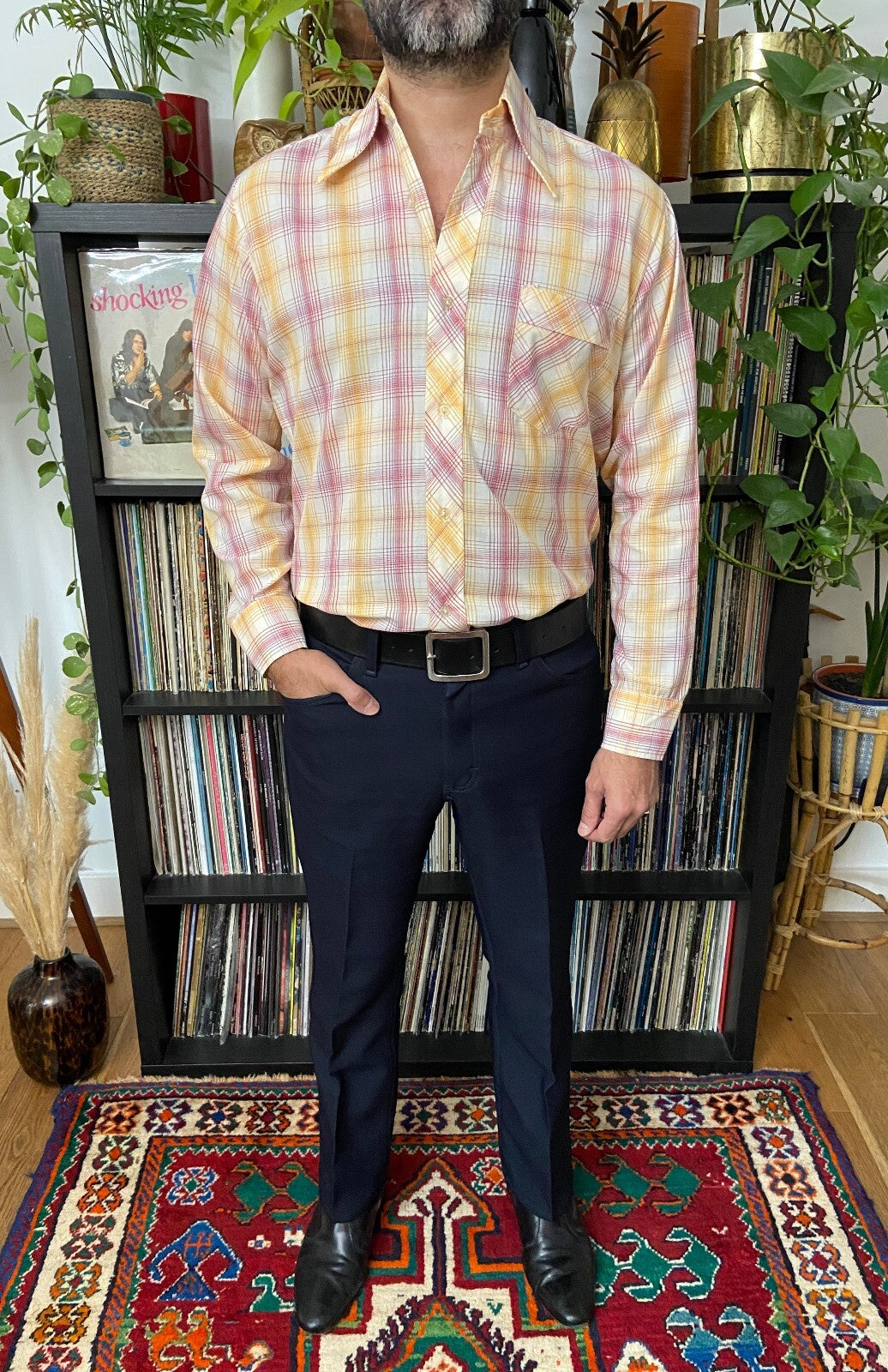 Vintage 1970s Pink & Yellow Dagger Collar Shirt