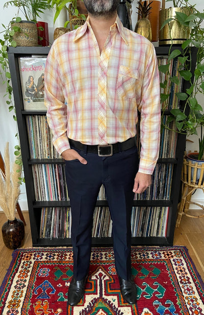 Vintage 1970s Pink & Yellow Dagger Collar Shirt