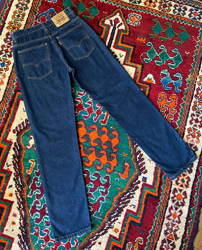 Vintage 90s Levis 674 Orange Tab Slim Cut Jeans W30