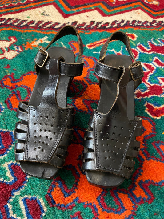 Vintage 1970s Black Studded Clog Sandals UK 3 - 3.5