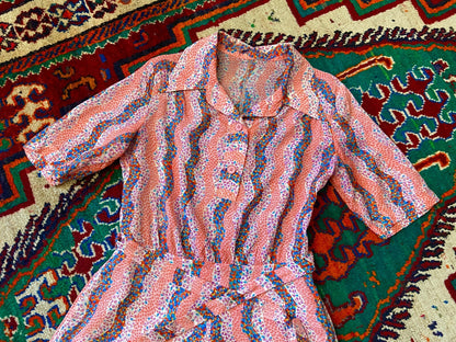 Vintage 1970s Pink Dagger Collar Shirt Dress