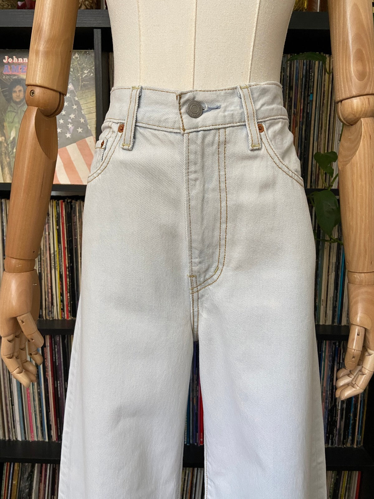 Levi's Pale Blue Ribcage Wide Leg Jeans W29