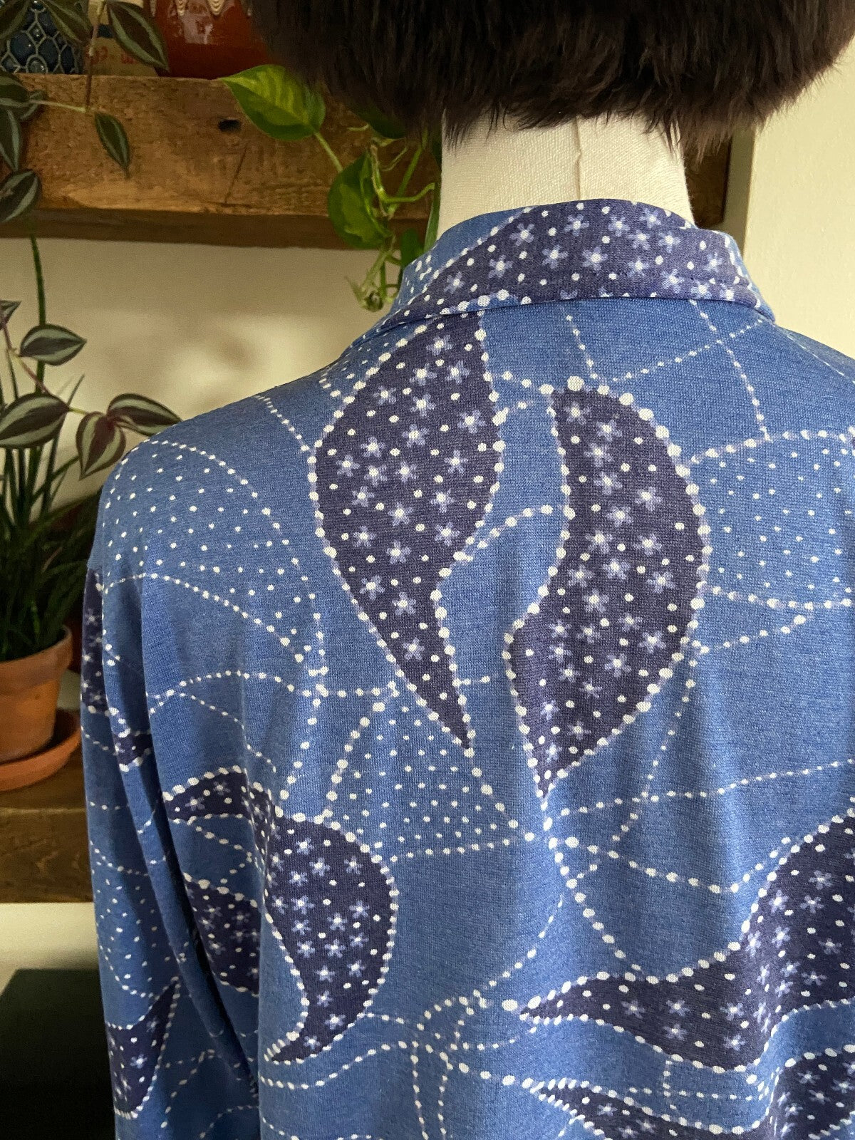 Vintage 1970s Blue Knit Dagger Collar Shirt