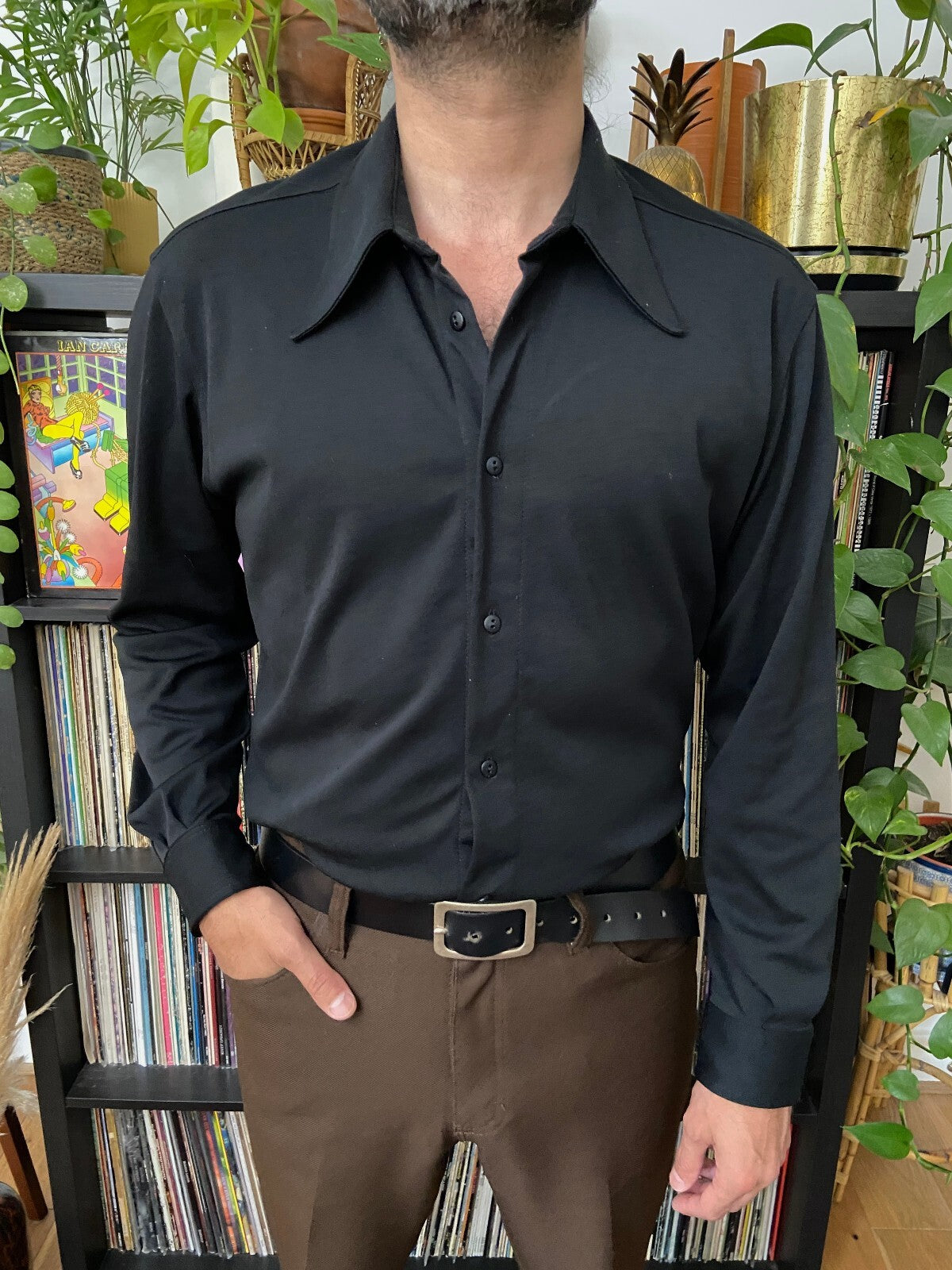Vintage 1970s Black Dagger Collar Jersey Shirt