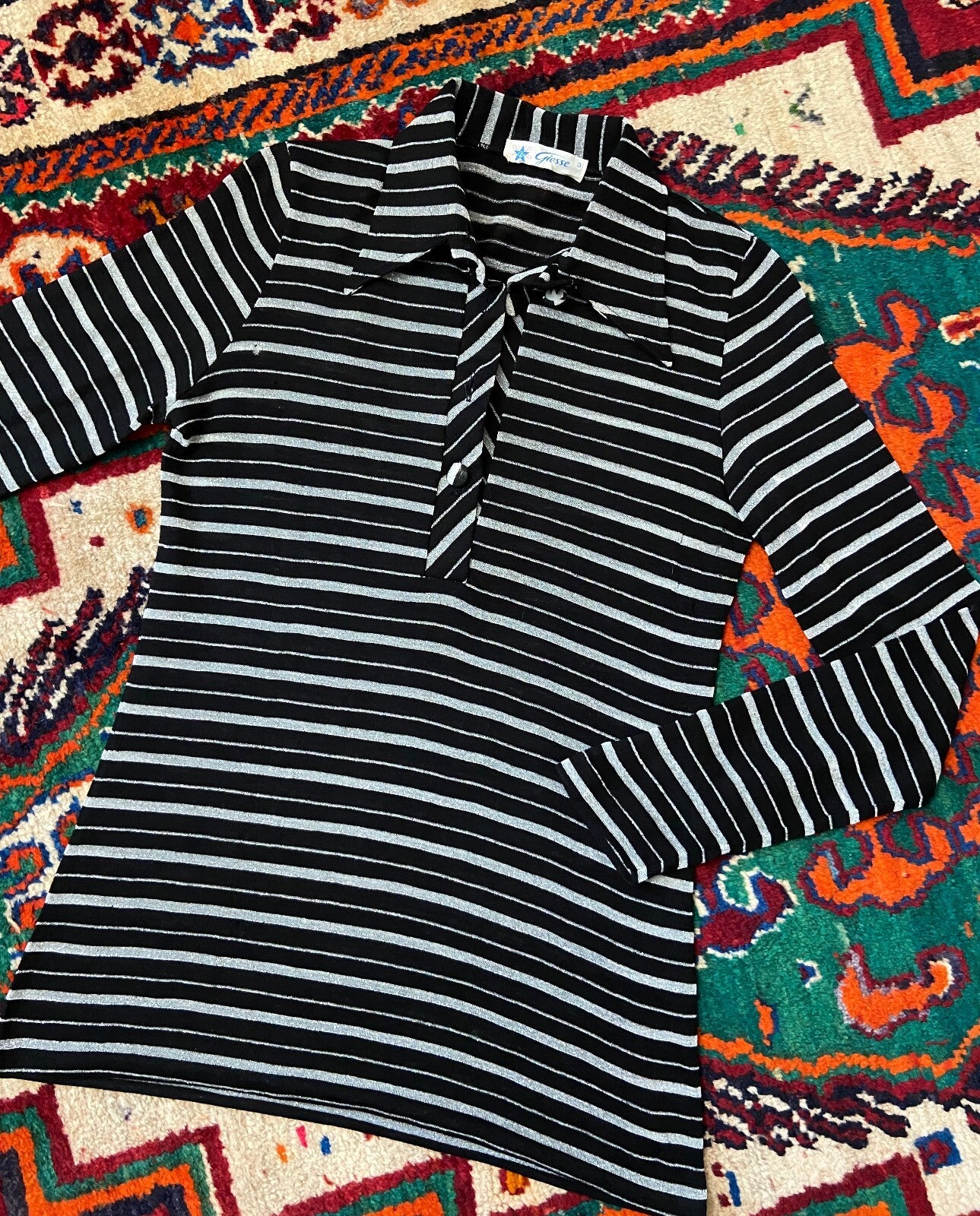 Vintage 1970s Black & Silver Knit Dagger Collar Shirt
