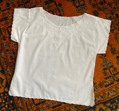 Vintage 1980s White Embroidered Cap Sleeve Top