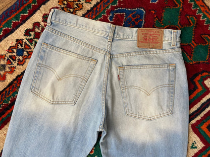 Vintage Y2K Levi's 525 Bootcut Flared Jeans W33