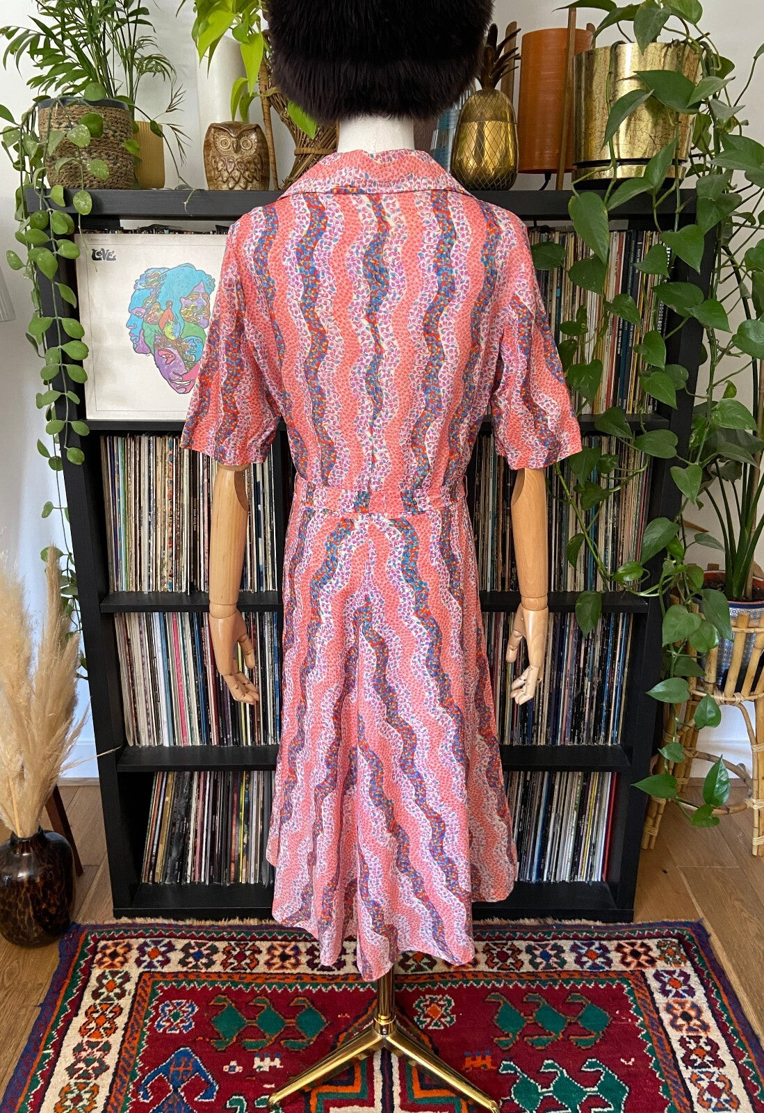 Vintage 1970s Pink Dagger Collar Shirt Dress