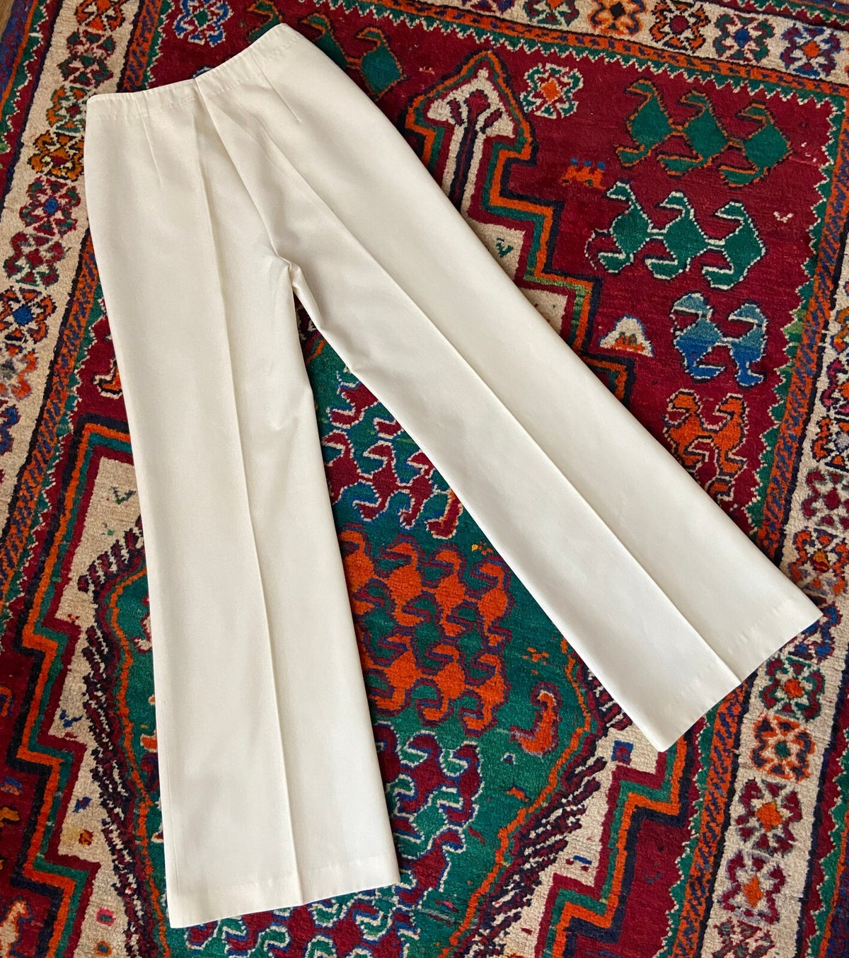 Vintage 1970s Cream Flared Trousers W25