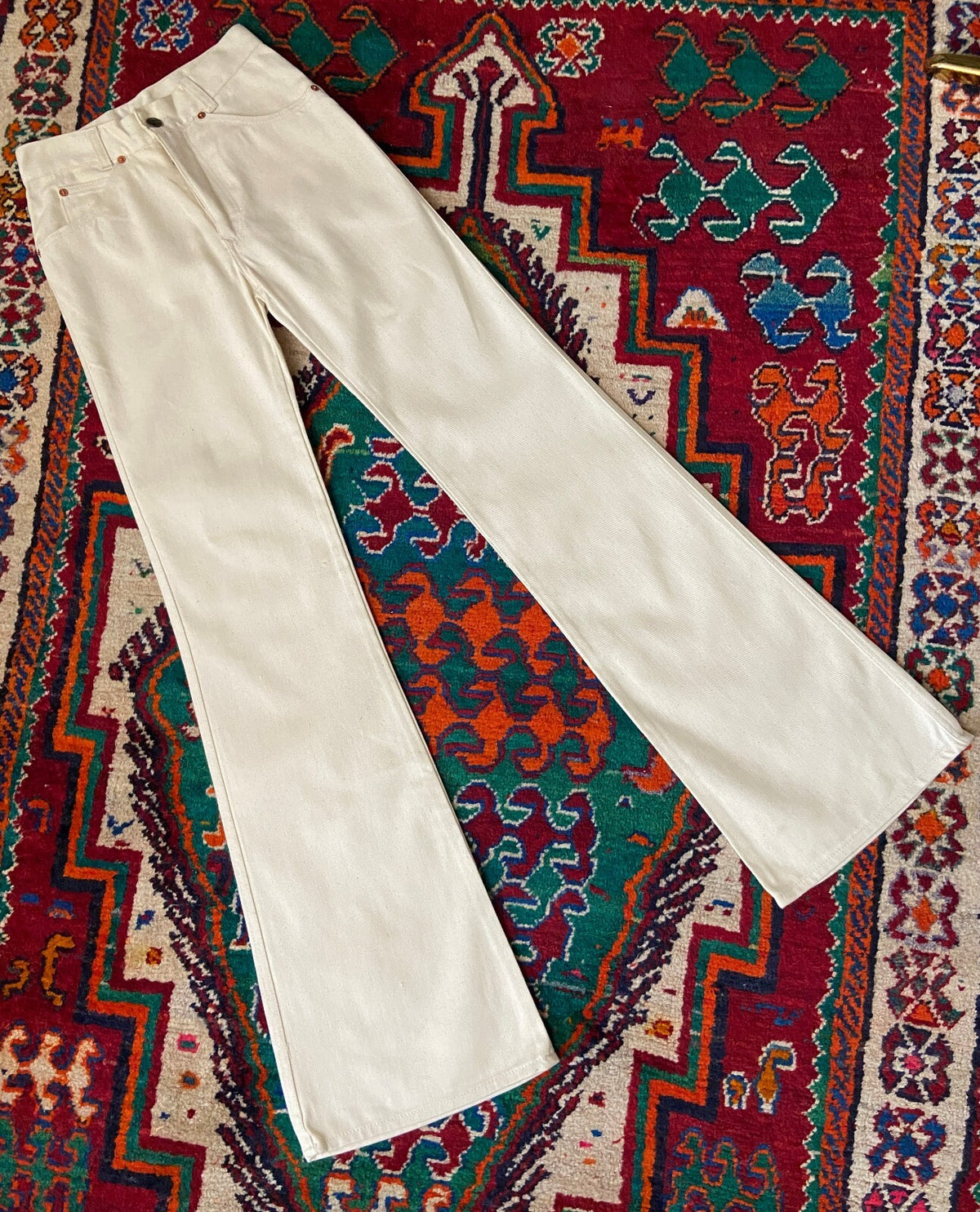 Vintage 1970s Cream Deadstock Jesus Flares W25