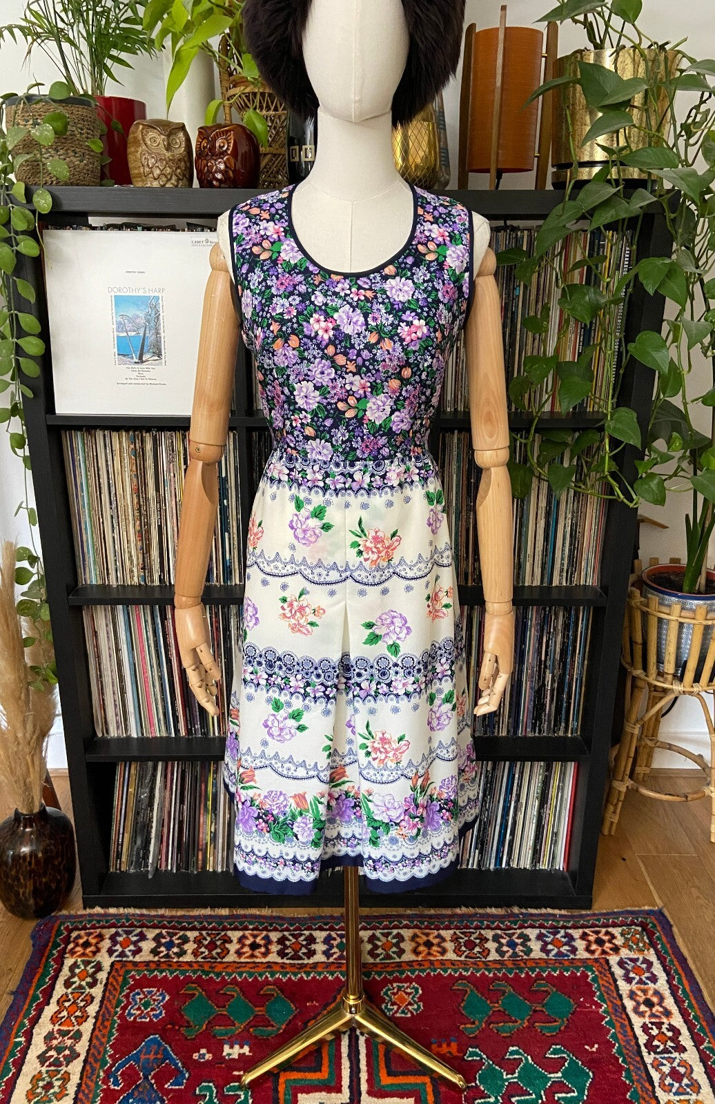Vintage 1960s Sleeveless Floral Dress
