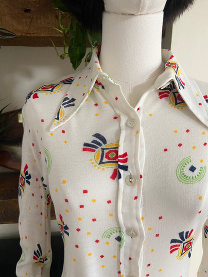 Vintage 1970s Cream Knit Dagger Collar Shirt