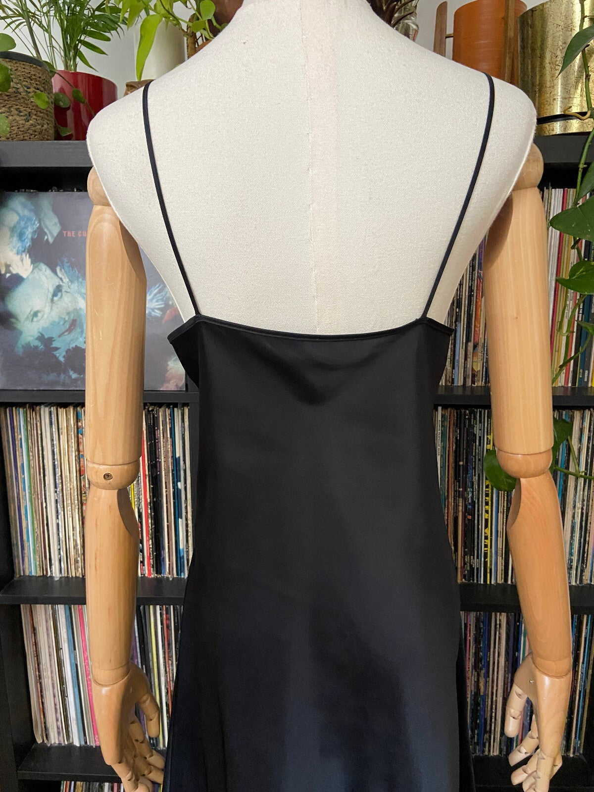 Vintage 1980s Black Lace Slip