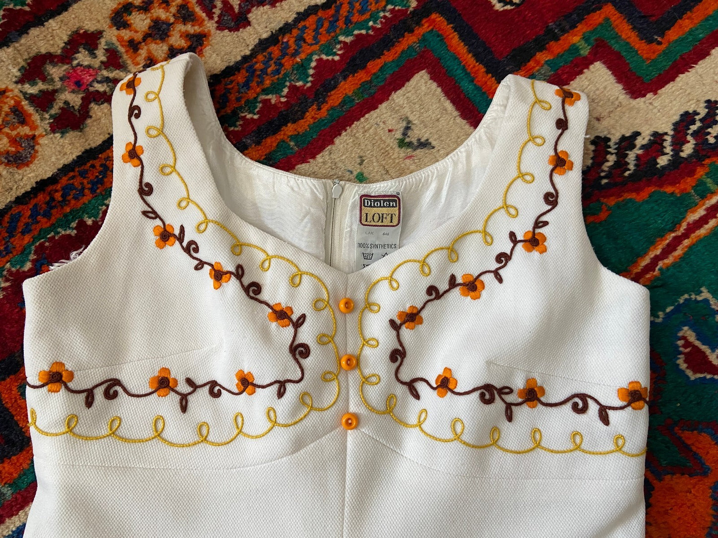 Vintage 1960s White Embroidered Shift Dress
