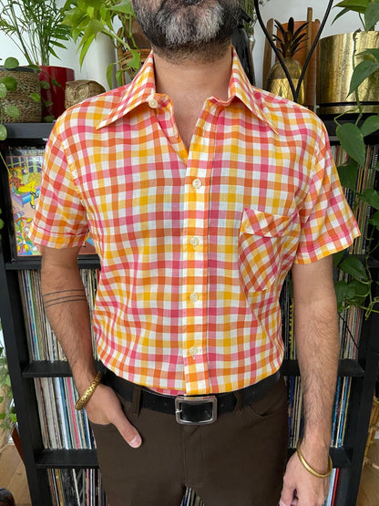 Vintage 1970s Pink & Yellow Deadstock Dagger Collar Shirt