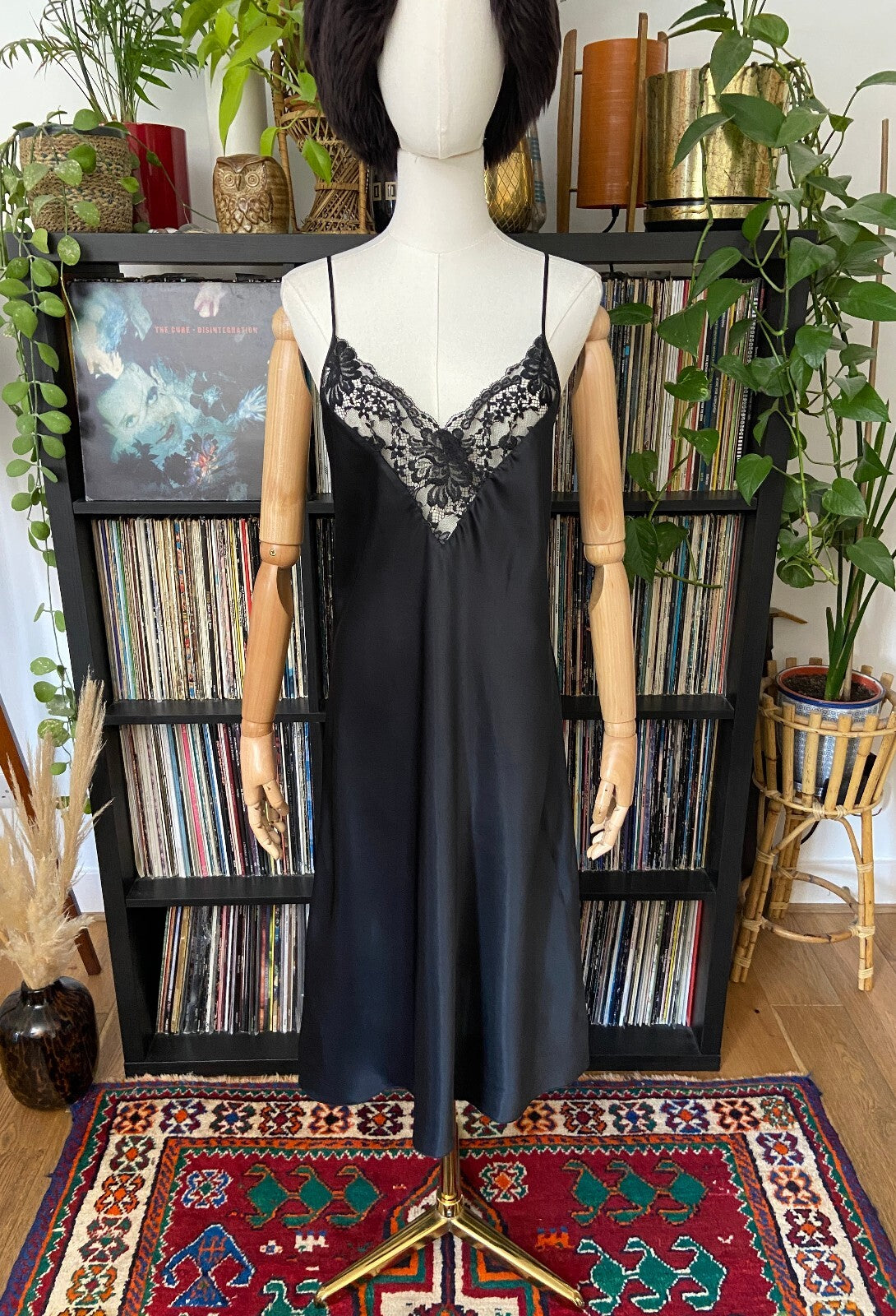 Vintage 1980s Black Lace Slip