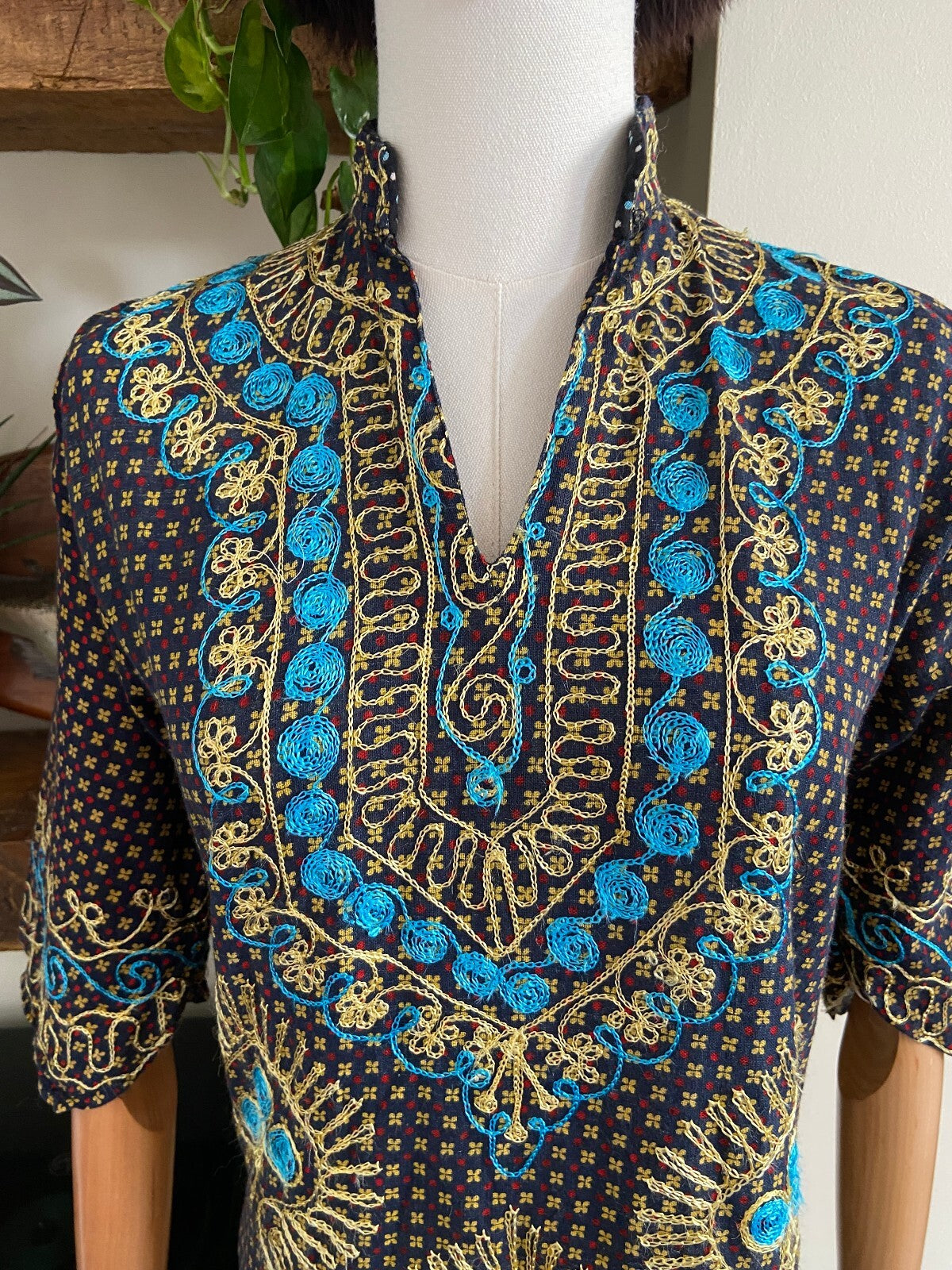 Vintage 1970s Navy Embroidered Tunic Top