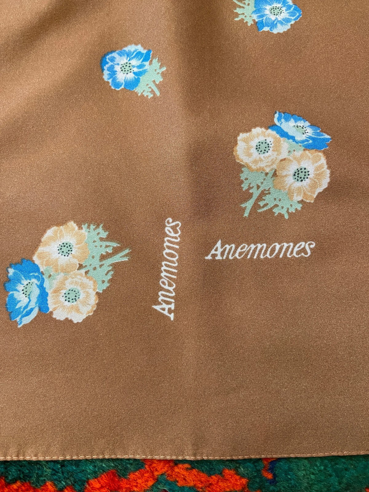 Vintage 1970s Brown Anemones St Michael Scarf